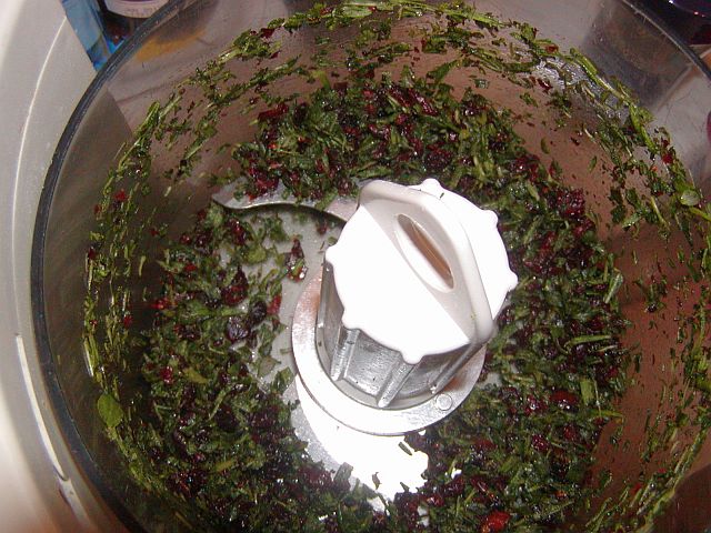 Finhacka örter och tranbär