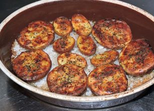 Saltbakade potatishalvor