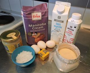 Hamburgerbröd med surdeg: ingredienser