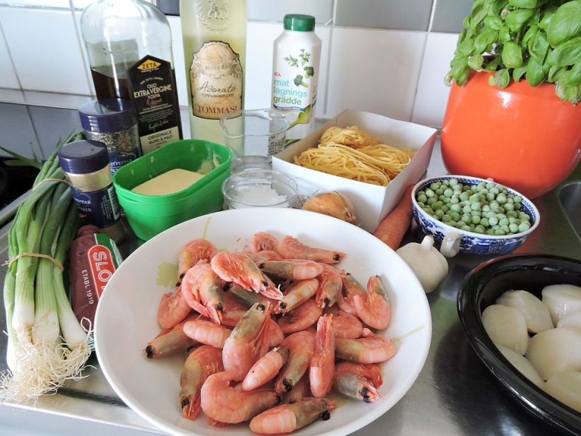 Pasta med räkor och musslor: Ingredienser