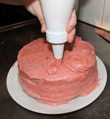 amerikansk-jordgubbstarta-25