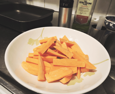 Kryddiga sötpotatis-pommes 5